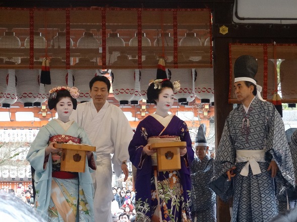 八坂神社の節分祭_b0299042_19524783.jpg