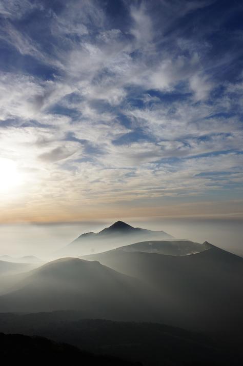 韓国岳へ御来光登山_f0016066_21253841.jpg