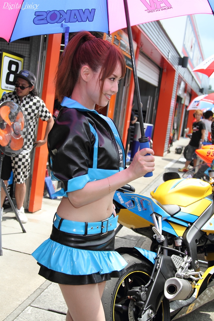 吉沢明歩 さん(Team TARO PLUS ONE レースクイーン)_c0216181_06238.jpg