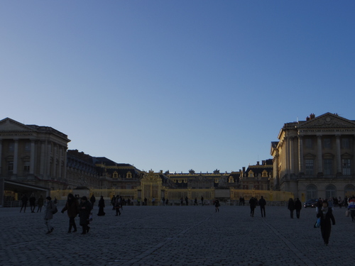 e0123104_1582850.jpg