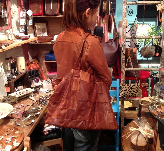 本革BAG入荷★原宿店★_a0096367_19575225.jpg