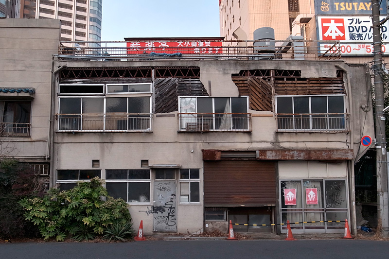 三鷹駅北口、「水中書店」初見参 2014年2月3日_d0123571_23264745.jpg