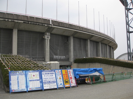 『蹴春』待つスタジアム　　～富山県総合運動公園_f0281398_1705699.jpg