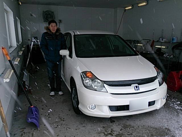 ★ストリーム待望のお納車となりました!!★(白石店)_c0161601_19281589.jpg