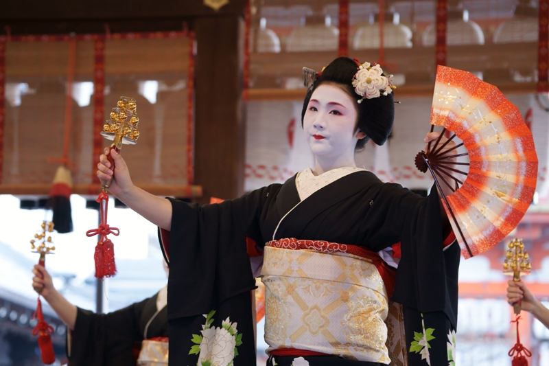 八坂神社節分祭　宮川町_e0177413_2119319.jpg