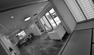 倉吉市内は積もってました.....よかった室内中心の撮影で...._b0194185_22593233.jpg