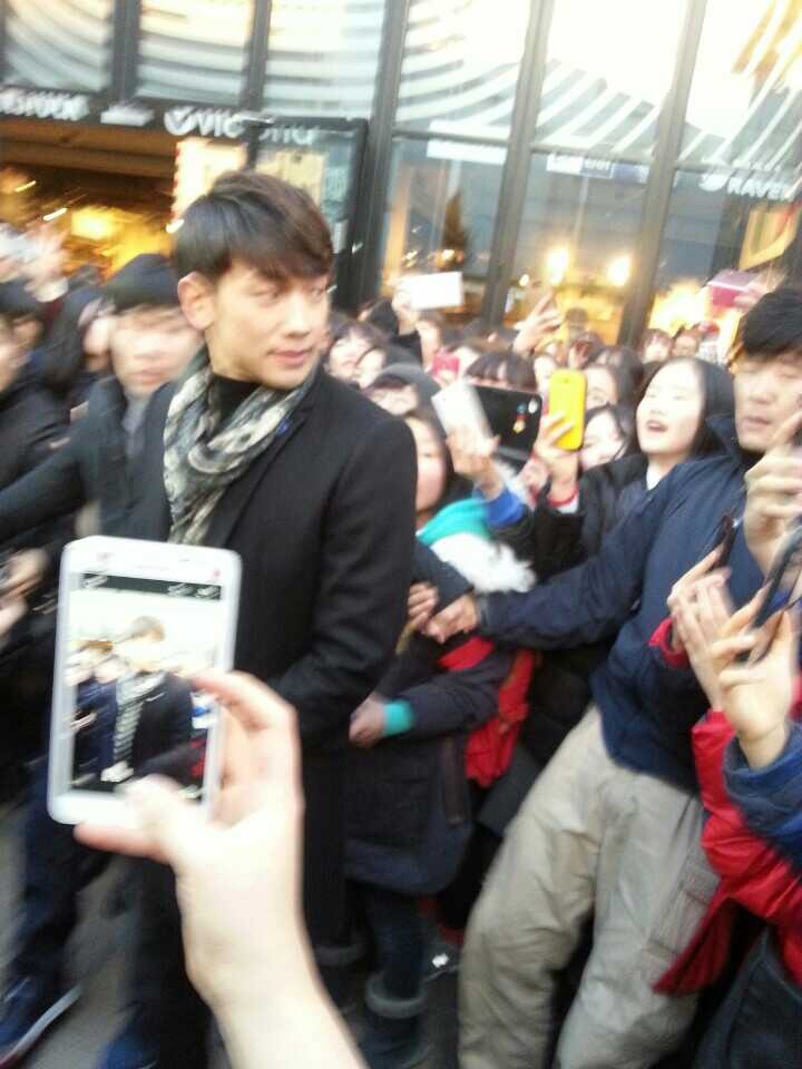Rain本日 Official Fanmeeting　in Yokohama_c0047605_0563846.jpg