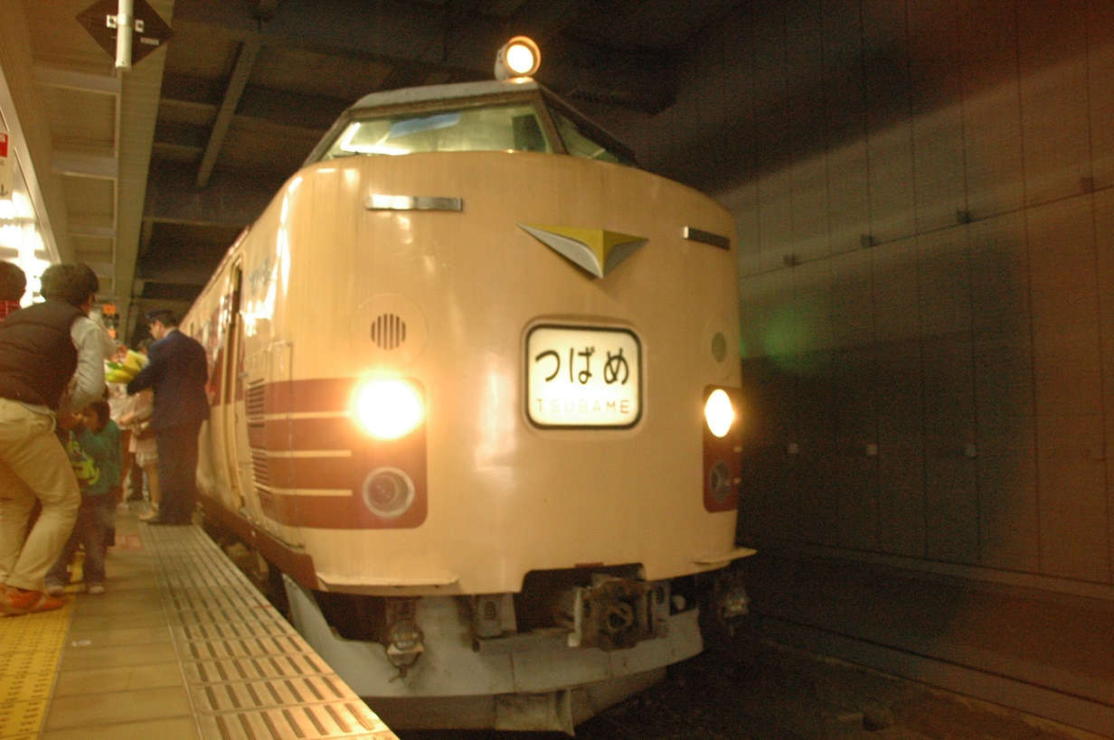 ４８５系リバイバルつばめ乗車記パート３_e0261577_0232114.jpg