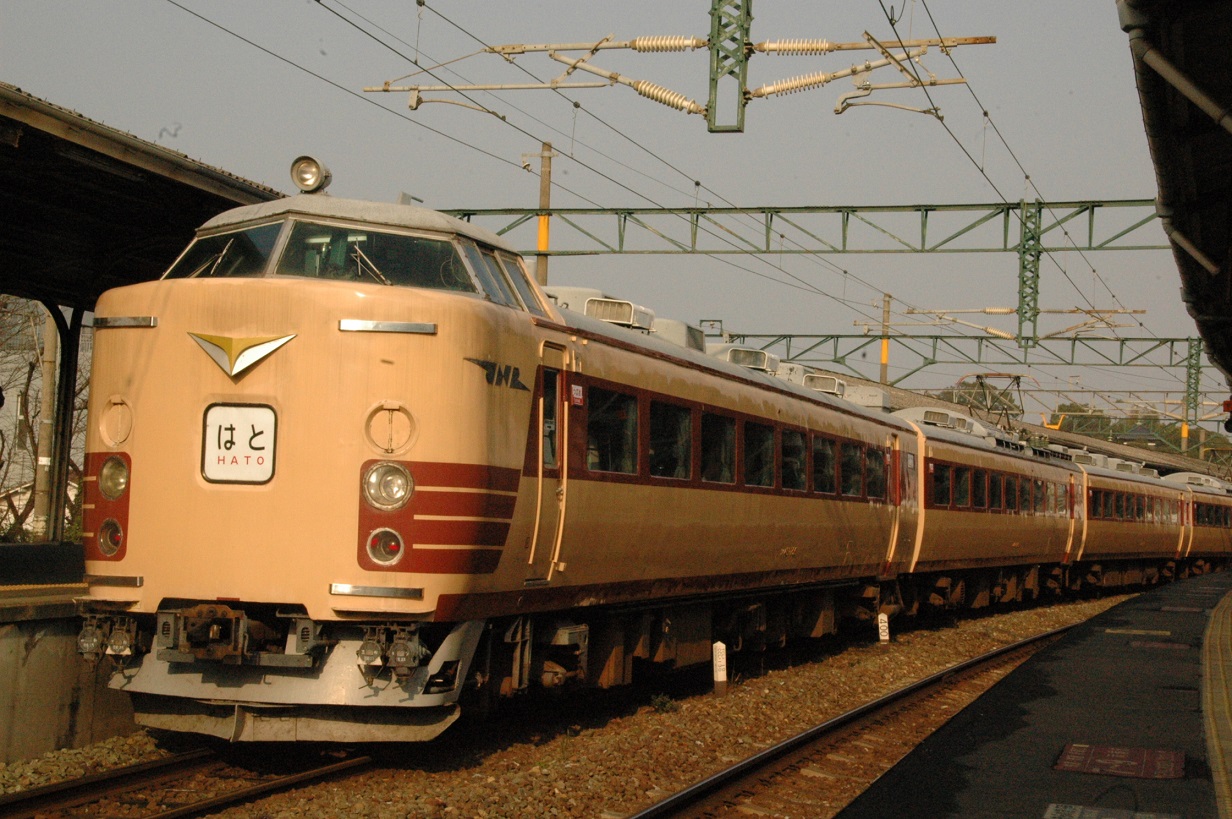 ４８５系リバイバルつばめ乗車記パート３_e0261577_054377.jpg