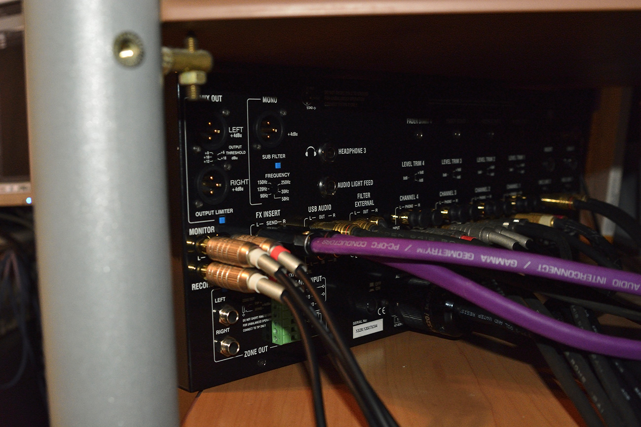Allen&Heath Xone:S2_a0110584_22454824.jpg