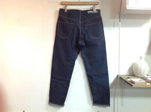 UNIVERSAL PRODUCTS EVER RIGIT DENIM PANTS_c0221885_20464971.jpg