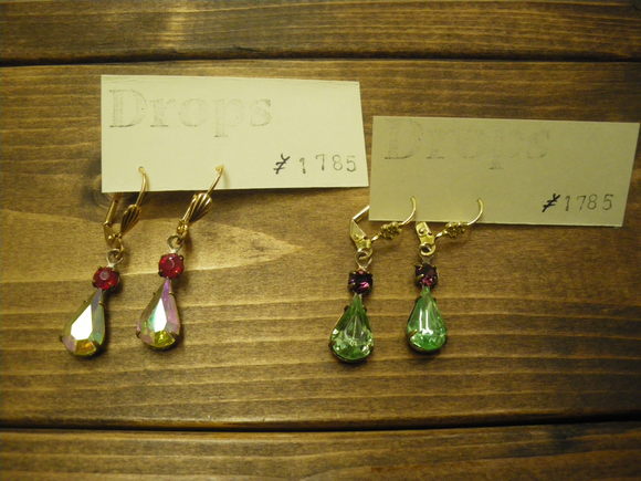 ハンドメイドアクセサリーの追加。_d0256914_22315826.jpg