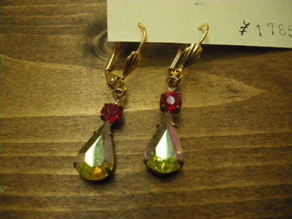 ハンドメイドアクセサリーの追加。_d0256914_22351254.jpg