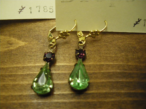 ハンドメイドアクセサリーの追加。_d0256914_22355411.jpg