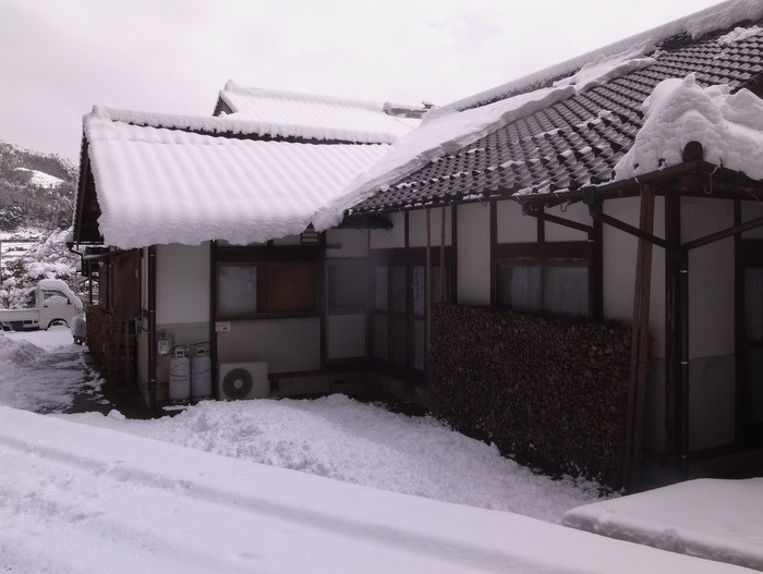 家の周りの雪景色_c0116915_23552696.jpg