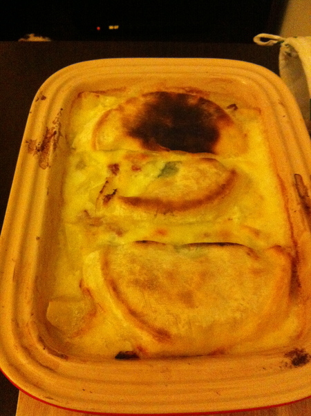 おフランスのおしゃれな食べ物 Chouquetteとtartifletteとfondue Au Chocolat ブー子一家のフランス生活記