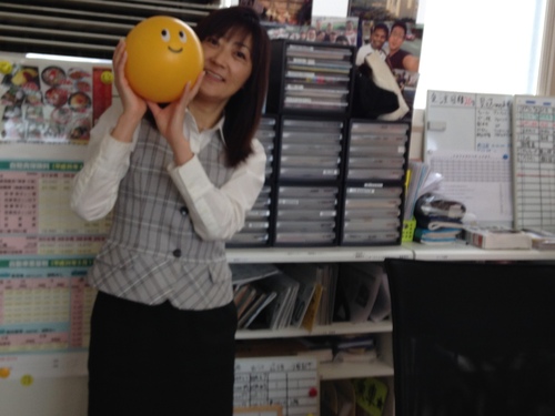 2月9日(日)M様プリウスご成約~!!阿部ちゃんニコニコブログ★ランクル ディーゼル ハマー★_b0127002_1655919.jpg