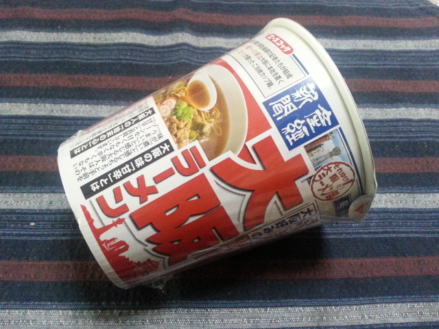エースコック 産経新聞大阪ラーメン_b0042308_12312519.jpg