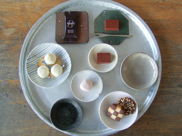 豆皿に_b0206421_1524840.jpg