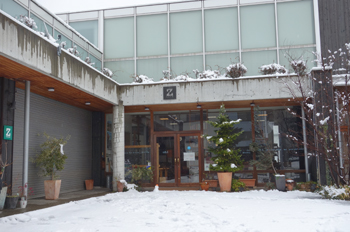 今シーズン初雪にしてなごり雪_a0017350_0114226.jpg