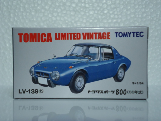 LV-135a トヨタスポーツ800(赤) | 製品をさがす | tomica