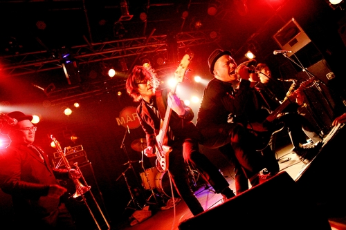 e0200121_1971150.jpg