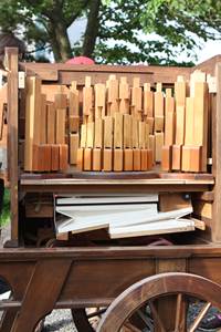 湯倉神社で はじめての手廻しオルガン_d0179447_23522358.jpg