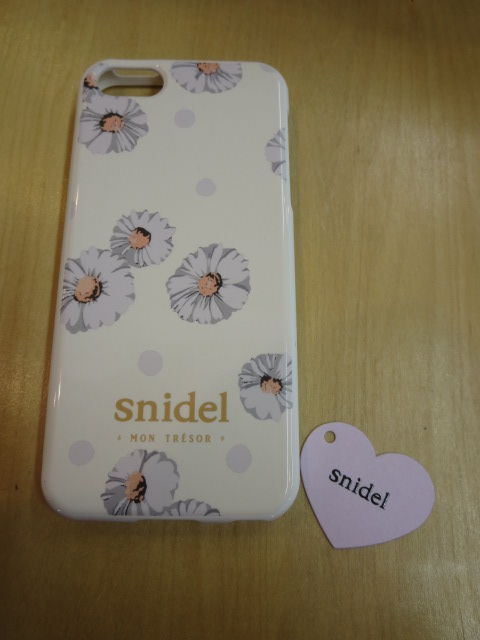 スナイデル Snidel Iphoneケース Samedi Et Dimanche News Blog スナイデル Snidel Iphoneケース Samedi Et Dimanche News Blog