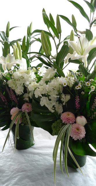 三回忌に 手稲区曙にお届け 札幌 花屋 Mell Flowers