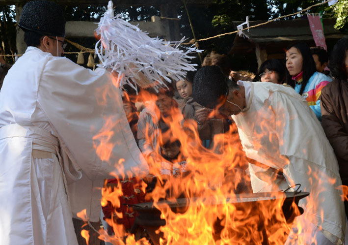 天候に恵まれ「みゆ」盛大に_b0145296_1325034.jpg