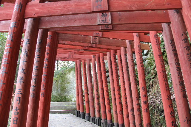 【祐徳稲荷神社】 　本殿、石壁神社、そして奥の院へ_c0011649_0234048.jpg