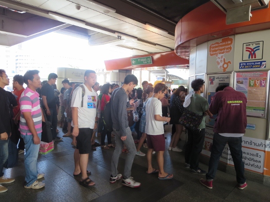 ニッタM&Tタイでは定位置化が根付いている様子です_b0100062_1626666.jpg