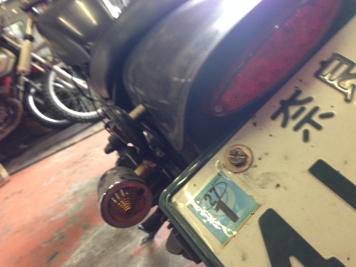 SR400カスタム クリリン号セパハン化_a0164918_13303375.jpg