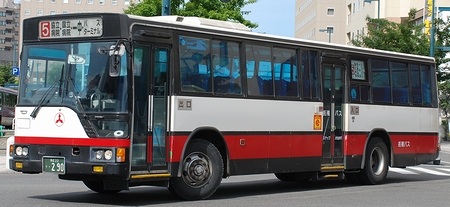 北海道拓殖バスのエアロスター_e0030537_1151943.jpg
