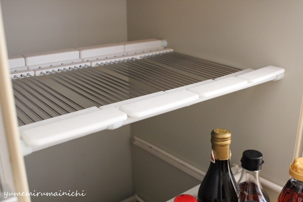 キッチンの深い引出に簡易棚_e0294761_23344123.jpg