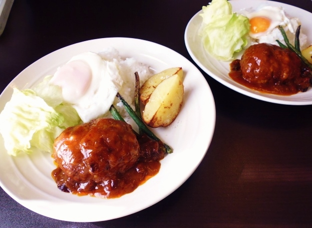 煮込みハンバーグワンプレート 水は方円の器に随う 煮込みハンバーグワンプレート 水は方円の器に随う