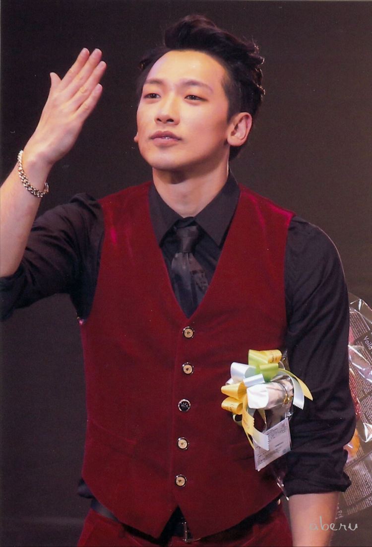 ピ・ジナ効果グッド...RAIN、 \'ラ·ソング」に底力炸裂\'3位\'_c0047605_0335742.jpg