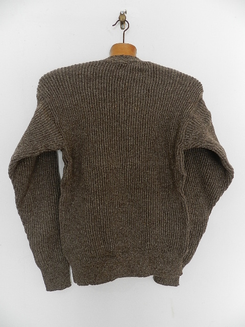 Swedish army 40\'s v-neck knit_f0226051_1330854.jpg