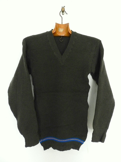 Swedish army 40\'s v-neck knit_f0226051_13331045.jpg