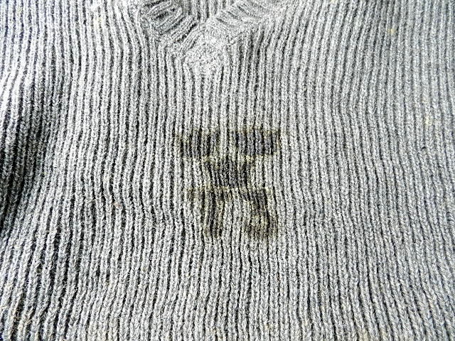 Swedish army 40\'s v-neck knit_f0226051_1336688.jpg