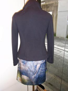 紺のジャケット_d0236253_17303453.jpg