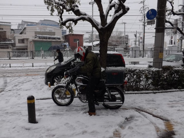 雪やこんこん モーターヘッド サイクルショップ