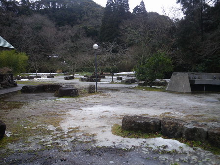 大雪のち大雨、そしてセンターでは・・_a0123836_17402546.jpg