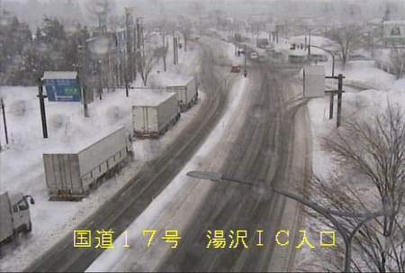 本日の関東のお天気は回復傾向　高速道路も徐々に通行止めの解除へ_e0037849_1041260.jpg