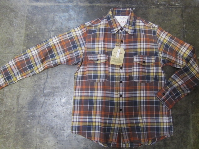 Kato BASIC & Kato AAA 。。。SHIRTS、シャツ、しゃつ、、、!★!_d0152280_21102211.jpg
