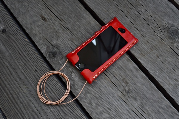 iphone 5s leather cover_b0172633_06265.jpg
