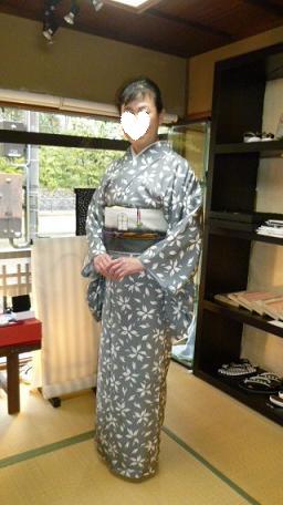 雪の東京から素敵なコート、桜の着物、猫の帯。_f0181251_19165344.jpg