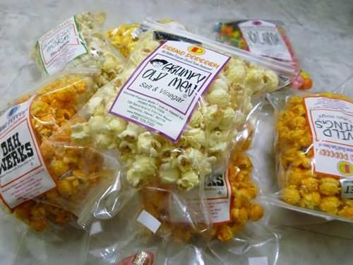 Primo Popcorn（プリモ・ポップコーン）の戦利品＠ハワイでごはん2013秋_c0152767_2365842.jpg