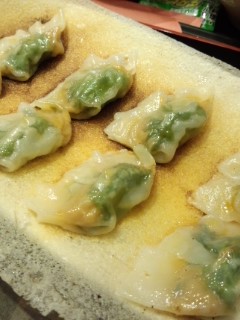 大手町 赤坂ちびすけの一口しそ餃子_f0112873_23142027.jpg