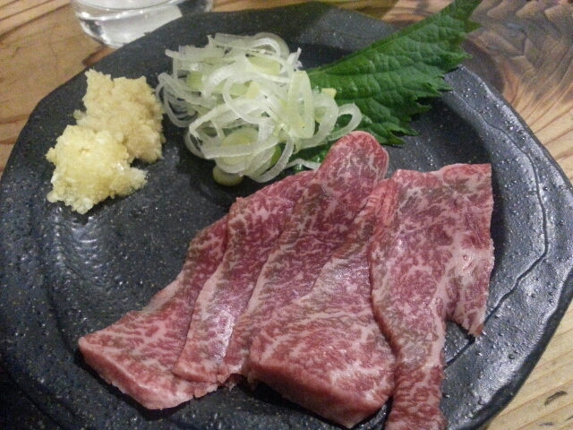 宮川橋もつ肉店@野毛_b0042308_22485513.jpg
